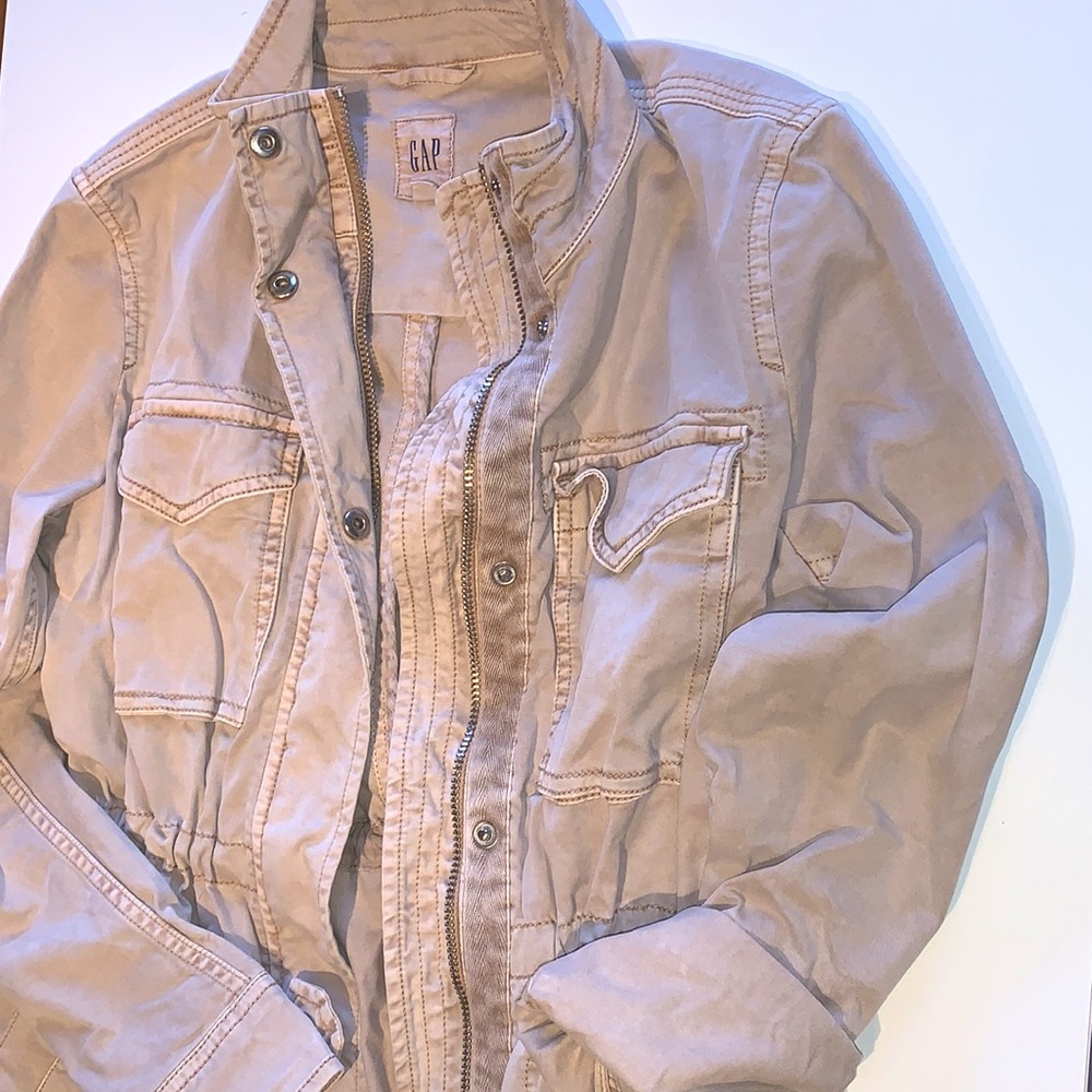 Gap Jacket - Picture 2 of 3